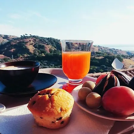 Couette-café Il Borgo&il Feudo 3*