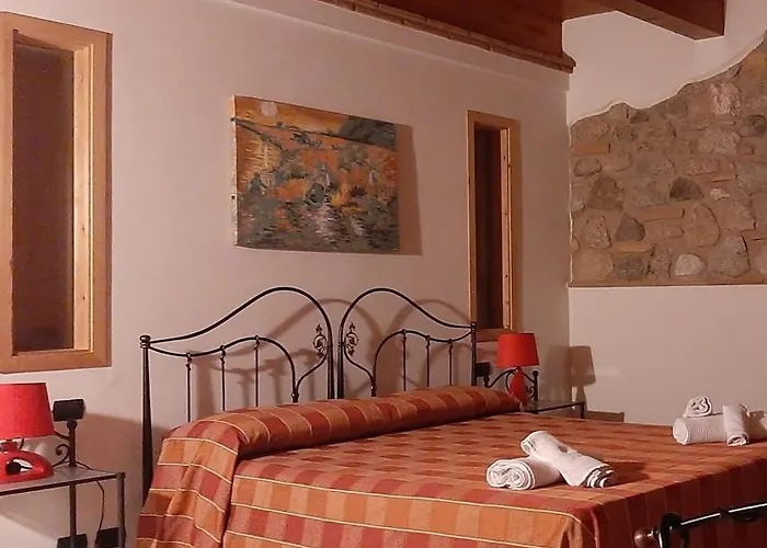 Il Borgo&il Feudo Couette-café 3*