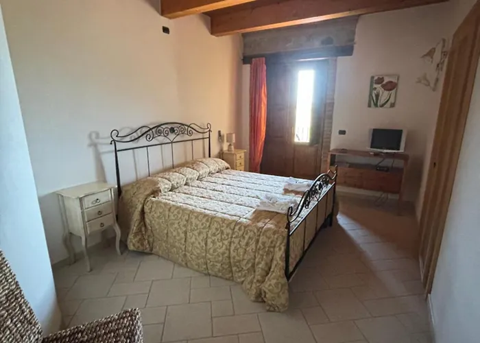 Bed and breakfast Il Borgo & Il Feudo 3*